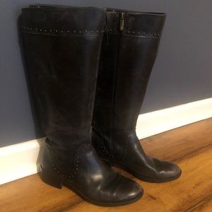 Black boots size 7.5 women’s